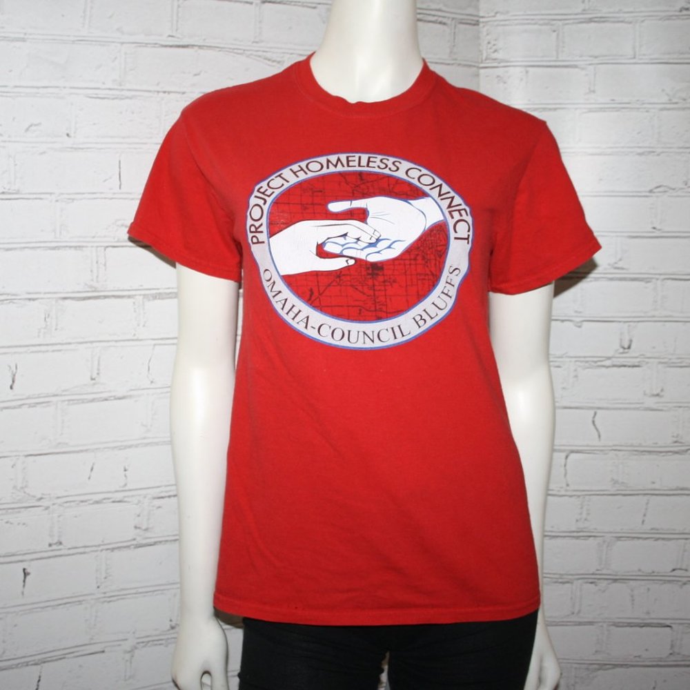 🔴🤝 Project Homeless Connect Tee · Red · Size Small - Picture 2 of 5